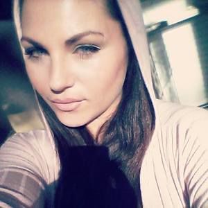 Meet your Posher, Jillian
